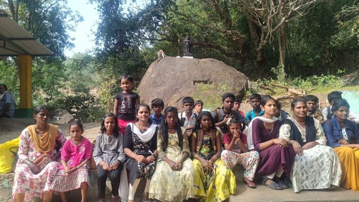 Women and girls group photo