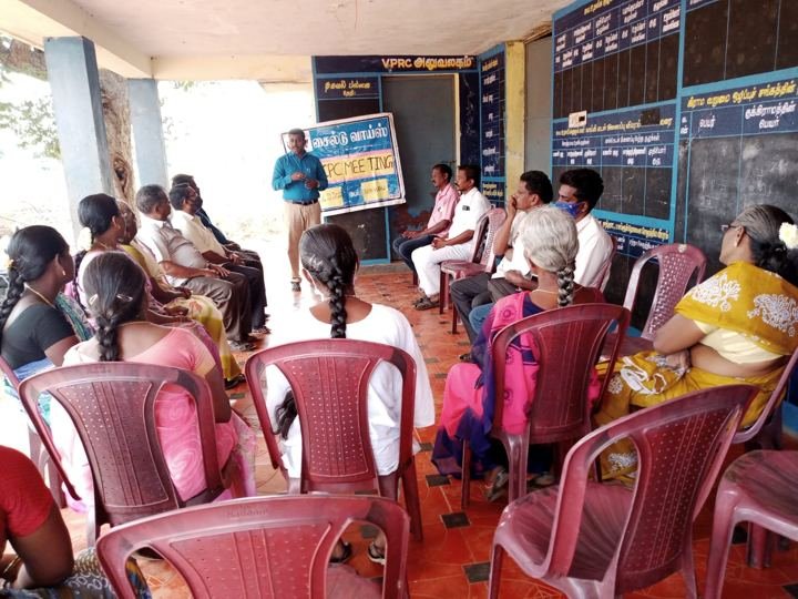 Training session with presentation board
